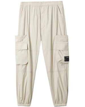 Izzue Pantaloni Con Tasca Cargo - Bianco