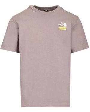 The North Face 1966 Motion Relaxed-Fit Graphic-Print T-Shirt - Pink