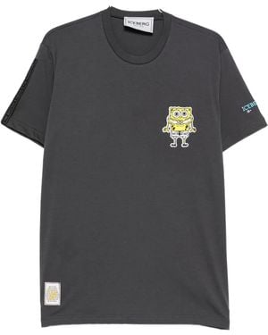 Iceberg Cartoon-Print Sleeve-Detail T-Shirt - Black