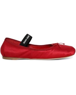 Miu Miu Ballerinas Mit Logo-Schild - Rot
