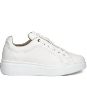 Max Mara Logo-Plaque Leather Sneakers - White