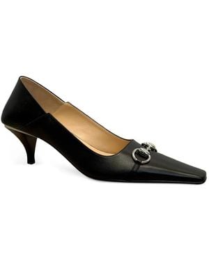 Gucci Vittoria Leather Court Shoes - Black