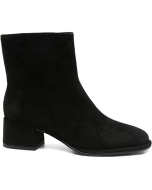 Linda Baumann Zip-Up Ankle Boots - Black