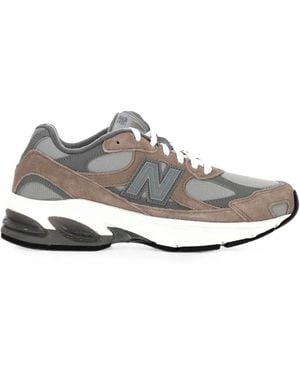 New Balance 2010 Suede-Panelled Trainers - White