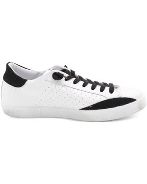 2Star Prime Star Sneakers - White
