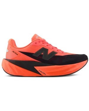 New Balance Fuelcell Rebel V5 Sneakers - Rood