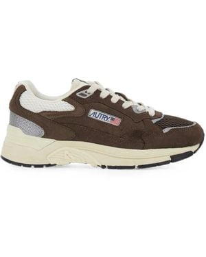 Autry Hyperway Panelled Trainers - Brown
