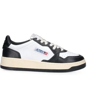 Autry Medalist Low-Top Sneakers - White