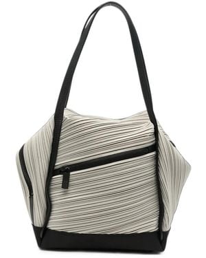 Pleats Please Issey Miyake Sac Porté Épaule À Design Plissé - Noir