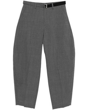 Sacai Plissierte Hose Mit Gürtel - Grau