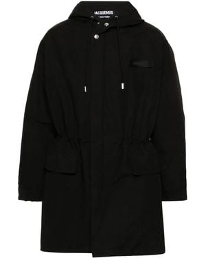 Jacquemus Cappotto Le Parka Marrone Con Cappuccio - Nero