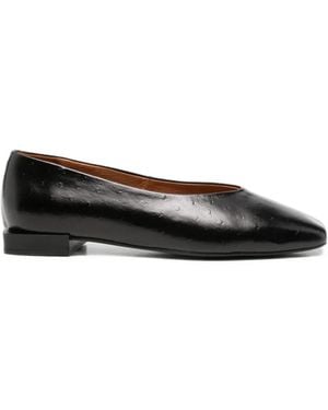 Ángel Alarcón Ostrich-Effect Leather Ballet Flats - Black
