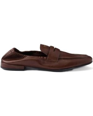 Prada Logo-print leather loafers - Marrón