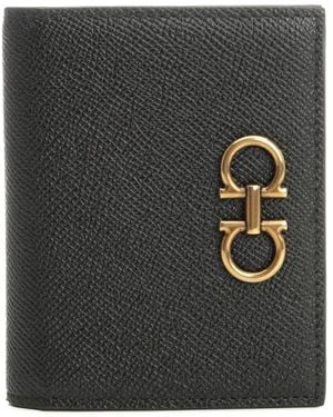 Ferragamo Gancini-Plaque Textured-Leather Wallet - Black