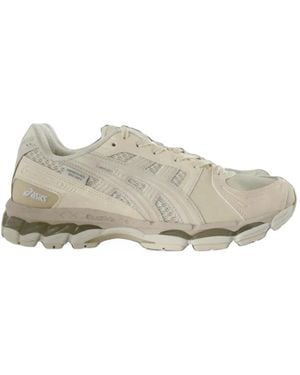 Asics Invincible X Madness X Gel-Kayano 12.1 Sneakers - Weiß