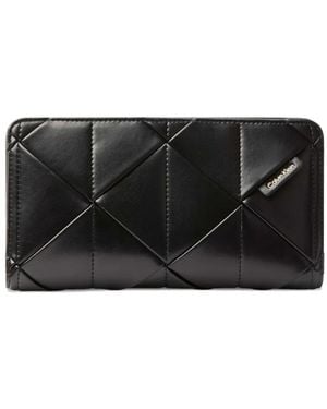 Calvin Klein Quilted Logo-Plaque Wallet - Black