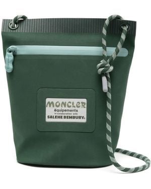 Moncler X Salehe Bembury Amoeba Messengertas - Groen