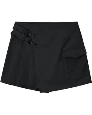 Izzue Buckle-Detail Shorts - Black