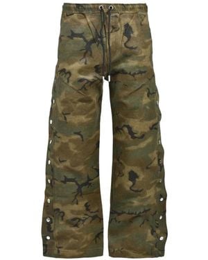 BREATH Camouflage-Print Press-Stud Trousers - Green