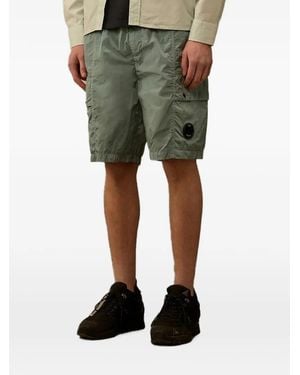 C.P. Company Chrome-R Lens Boxy Cargo Shorts - Green