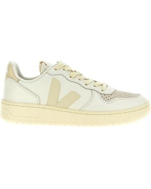 Veja V-10 Leather Trainers - Natural