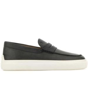 Tod's レザーローファー - ブラック