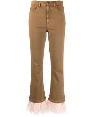 La DoubleJ Fancy Feather-Trim Cropped Jeans - Natural