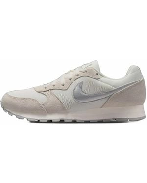 Nike Md Runner 2 Sneakers - White