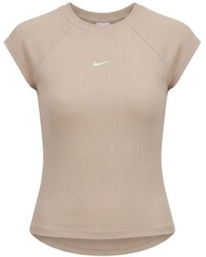 Nike Chill Logo-Detail T-Shirt - Natural