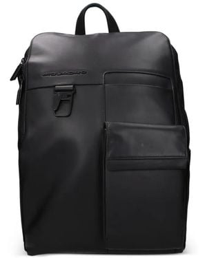 Piquadro Debossed-Logo Leather Backpack - Black