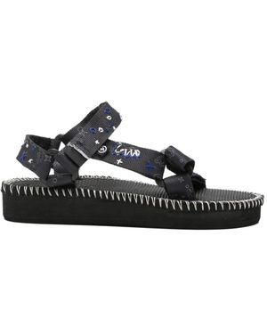 ARIZONA LOVE Trekky Embroidered Blanket-Stitched Sandals - White