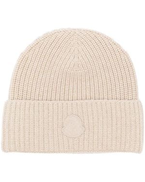 Moncler Geribbelde Muts Met Logopatch - Naturel
