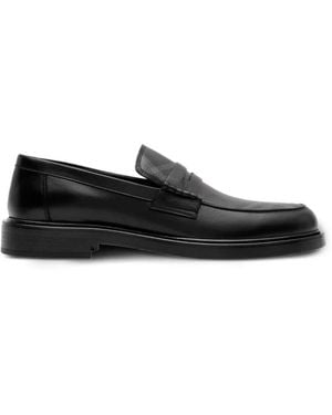 Burberry Leather Pembroke Loafers - Black