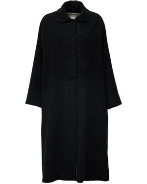 Apuntob Buttoned Coat - Black