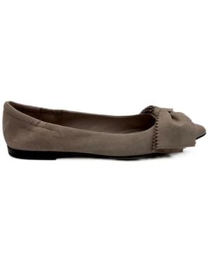 Pomme D ́Or Ingrid Bow-Detail Pointed-Toe Pumps - White
