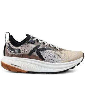 Keen Seek Trail Low-Top Trainers - White