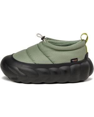 Crocs™ Zapatillas Overpuff Shorty slip-on - Verde