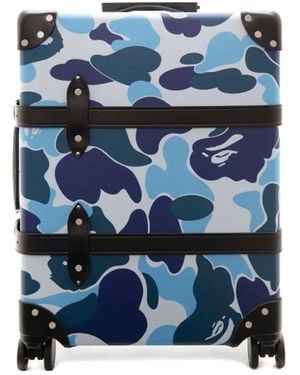 A Bathing Ape X Globe-Trotter Reisetasche mit Camouflagemuster - Blau