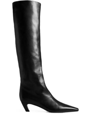 KHAITE Ny Davis Boots - Black