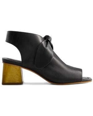 Bernardo Lizzie Leather Sandals - Black