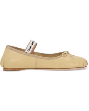 Miu Miu Ballerines À Design Épuré - Natural