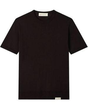 MAN ON THE BOON. Short-Sleeve T-Shirt - Black