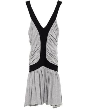 GIMAGUAS Robe Courte Molly À Fronces - Grey