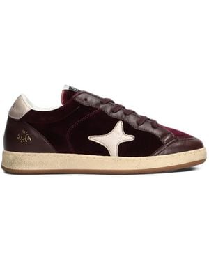 AMA BRAND Velvet Star-Patch Trainers - Red