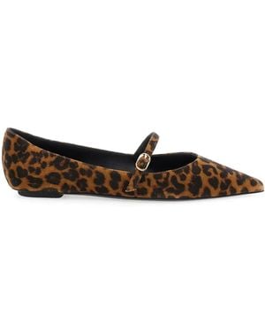 Stuart Weitzman Emilia Ballerina's Met Luipaardprint - Bruin