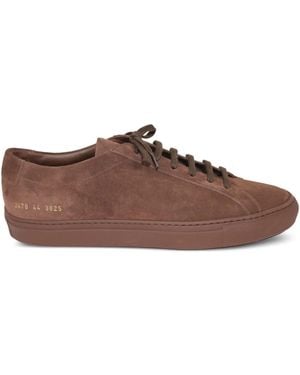 Common Projects Sneakers aus Wildleder - Braun