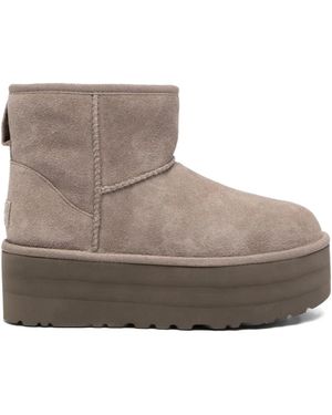 UGG 50mm Classic Mini Platform logo-patch boots - Braun
