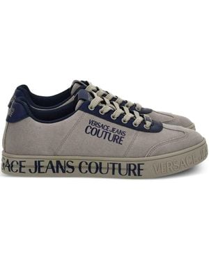 Versace Jeans Couture Sneakers Aus Wildleder Mit Logo-Print - Grau