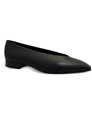 Loro Piana Rebecca Court Shoes - Black