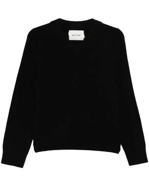 Soft Goat V-Neck Jumper - Black